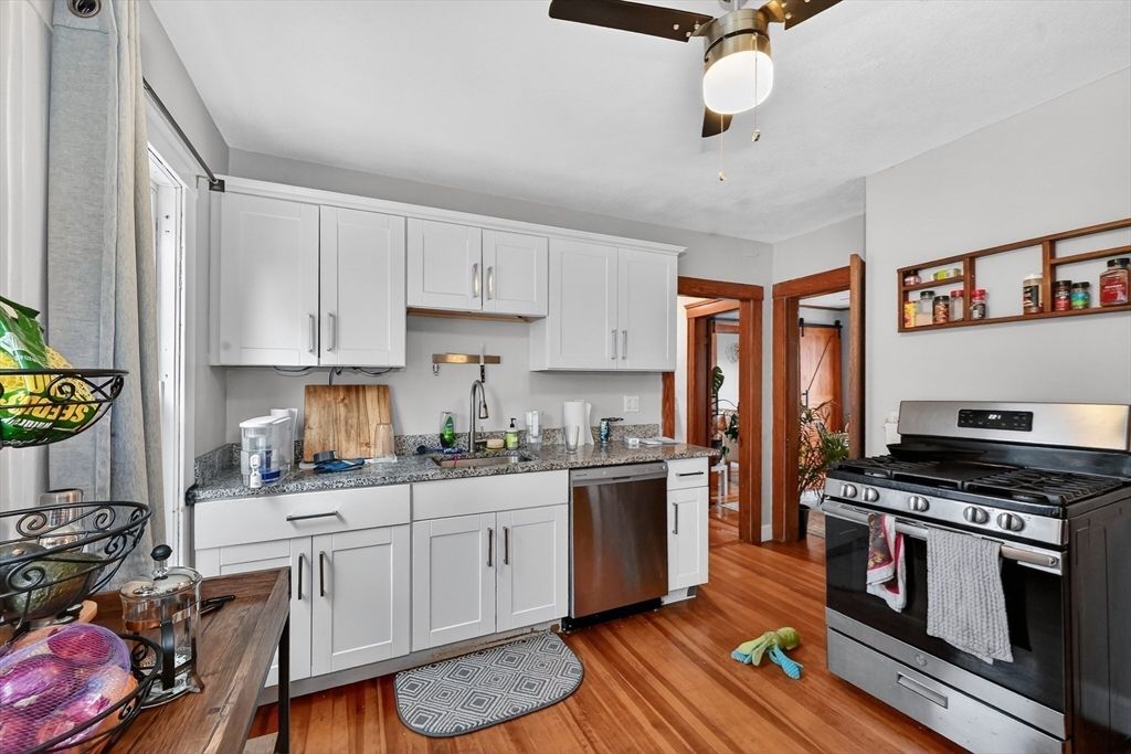 Interior, Kitchen, Stainless Steel Appliances, Wood Texture Flooring