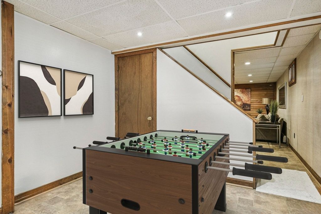 Game Room, Interior, Recessed Lighting, Wooden Walls