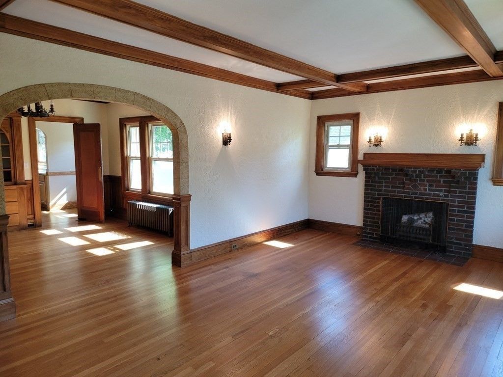 Empty room, Fireplace, Interior, Wooden Beams, Wood Texture Flooring