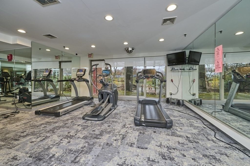 Fitness Equipment, Gym, Interior, Recessed Lighting