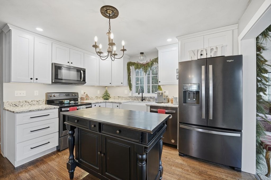 Chandelier, Interior, Kitchen, Recessed Lighting, Stainless Steel Appliances, Wood Texture Flooring