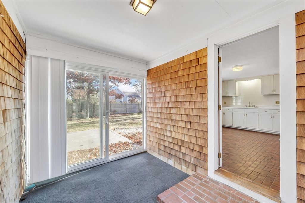 Empty room, Interior, Wooden Walls