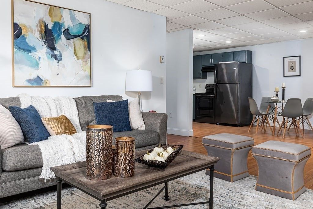 Dining room, Interior, Kitchen, Living room, Recessed Lighting, Wood Texture Flooring