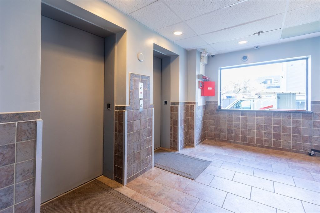Elevator, Interior, Recessed Lighting