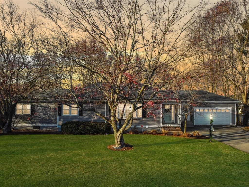 Attached, Backyard, Detached Garage, Exterior, Facade, Ranch