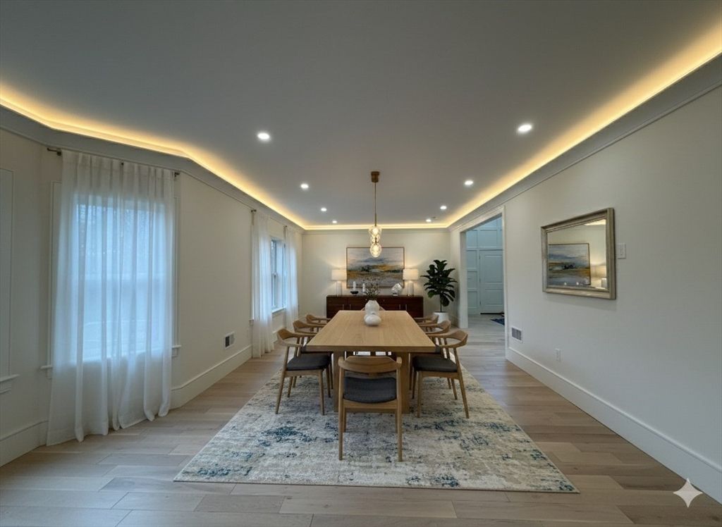 Dining room, Interior, Pendant Lights, Recessed Lighting, Wood Texture Flooring