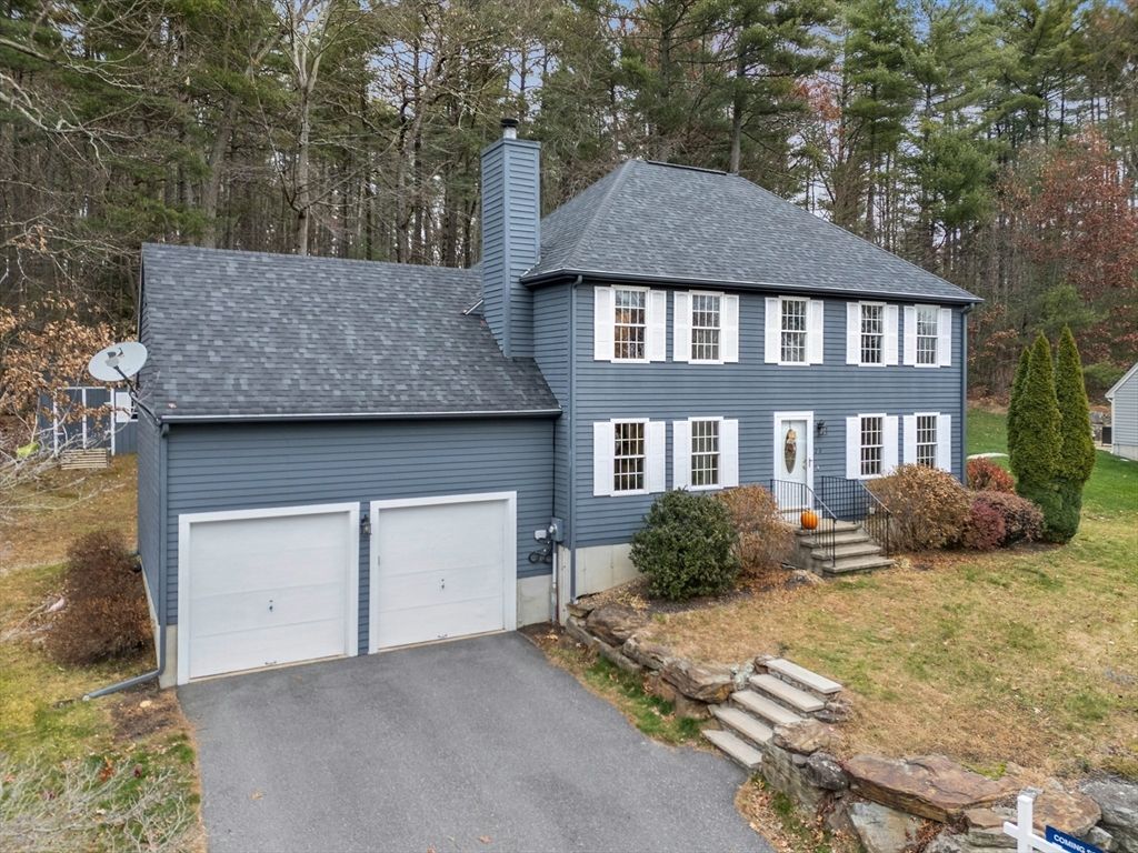 Attached, Exterior, Facade, Georgian