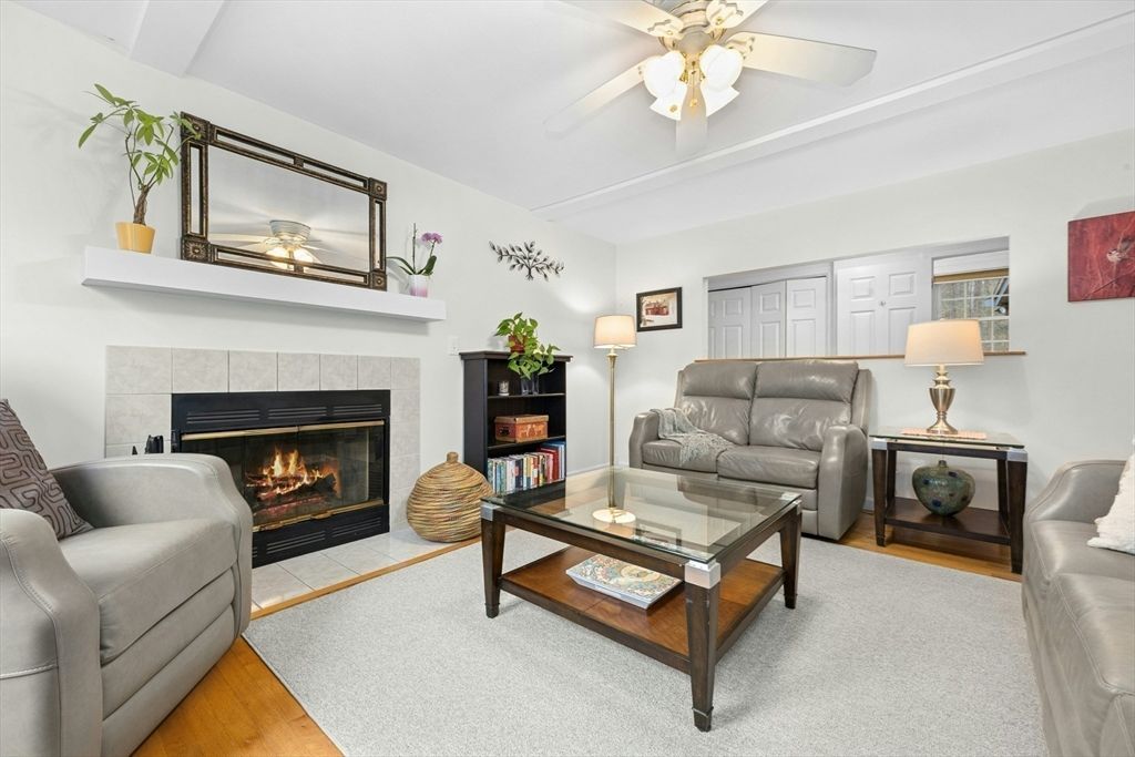 Fireplace, Interior, Living room, Wood Texture Flooring