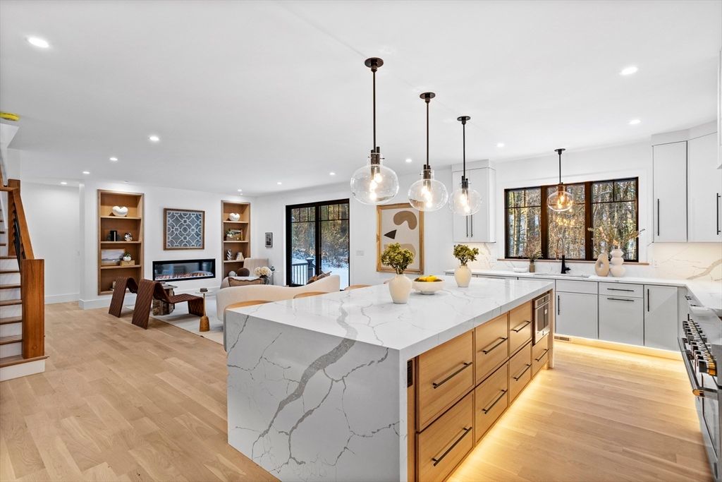 Dining room, Fireplace, Interior, Kitchen, Living room, Pendant Lights, Recessed Lighting, Wood Texture Flooring
