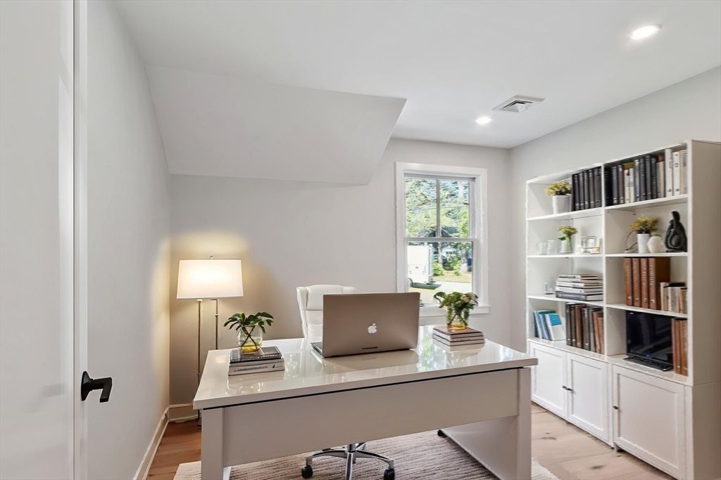Home Office, Interior, Recessed Lighting, Wood Texture Flooring
