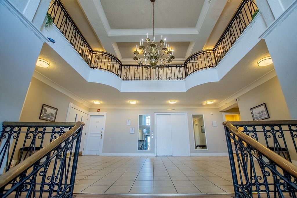 Chandelier, Interior, Recessed Lighting