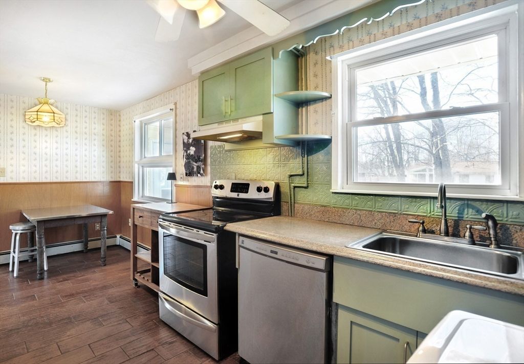 Interior, Kitchen, Stainless Steel Appliances, Wood Texture Flooring