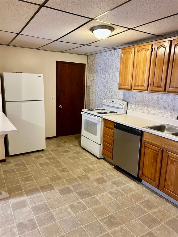 Interior, Kitchen, Washer