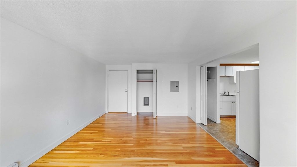 Empty room, Interior, Kitchen, Wood Texture Flooring