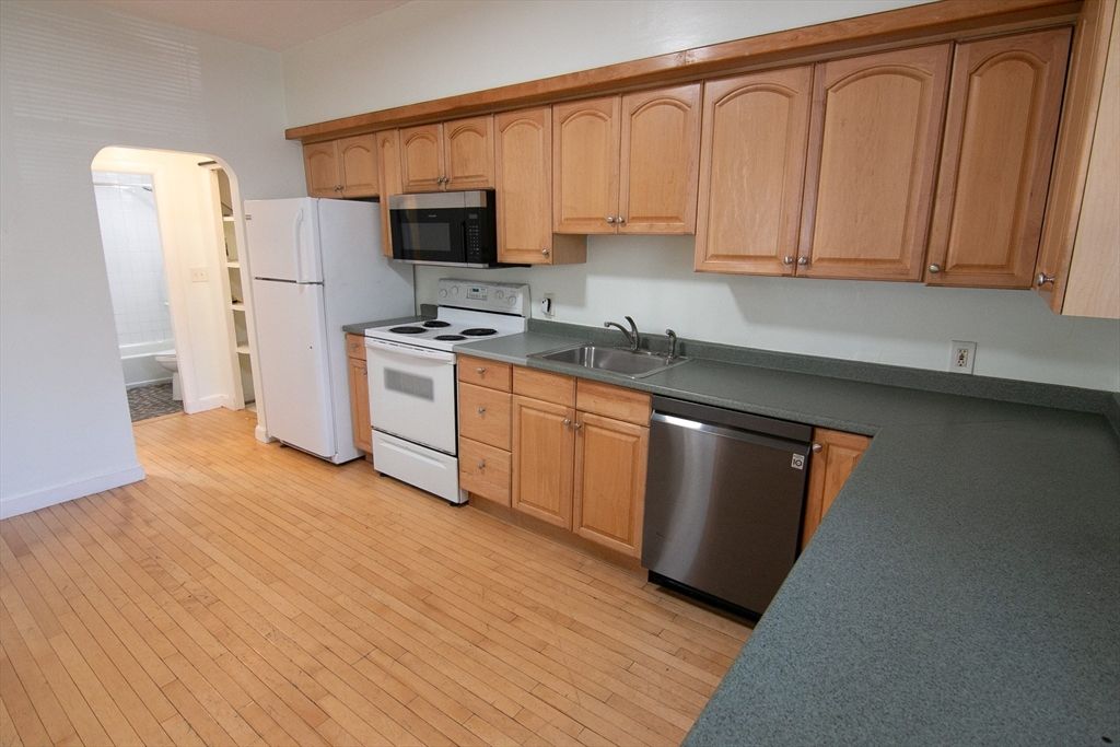Interior, Kitchen, Wood Texture Flooring
