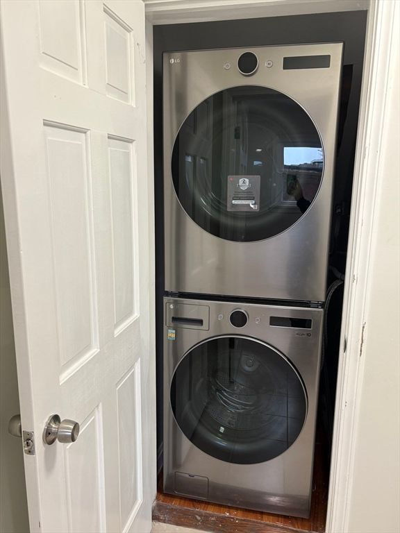 Interior, Utility Closets, Washer