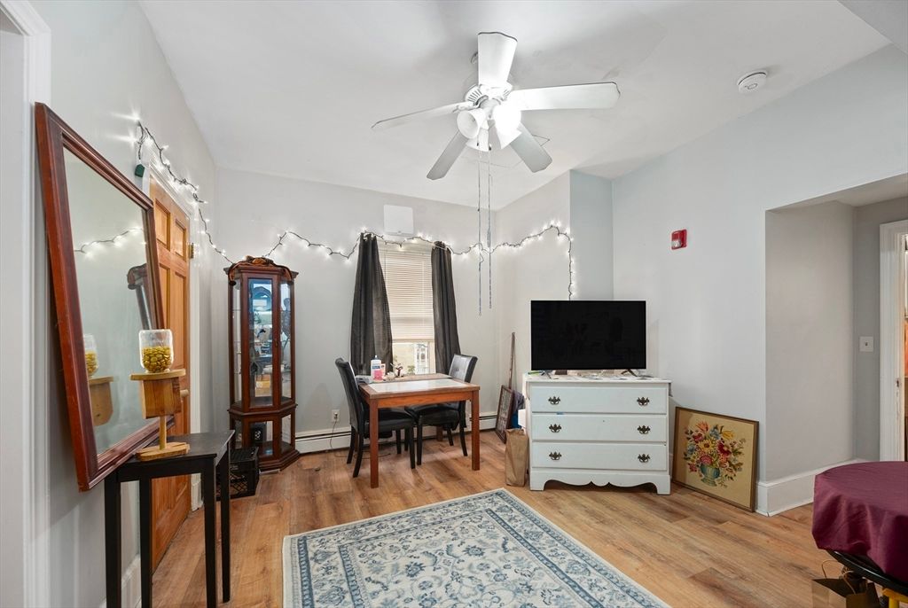 Dining room, Interior, Wood Texture Flooring