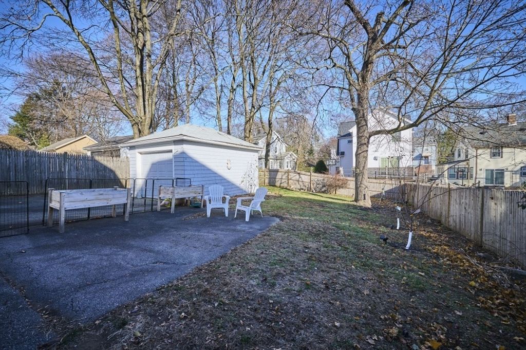 Backyard, Detached Garage, Exterior