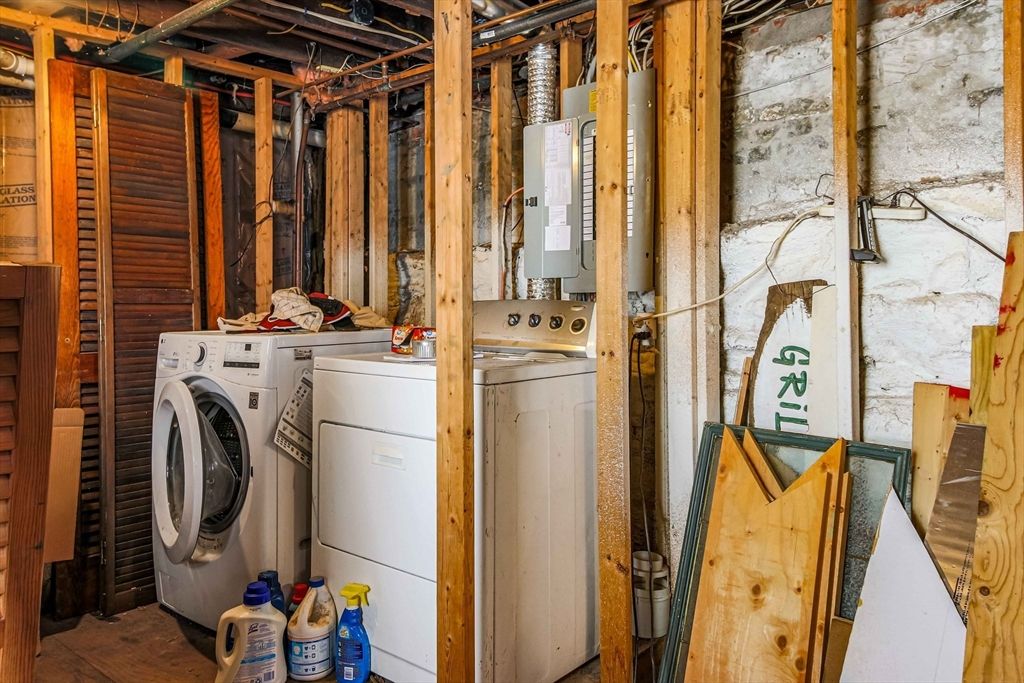 Interior, Utility Closets, Washer