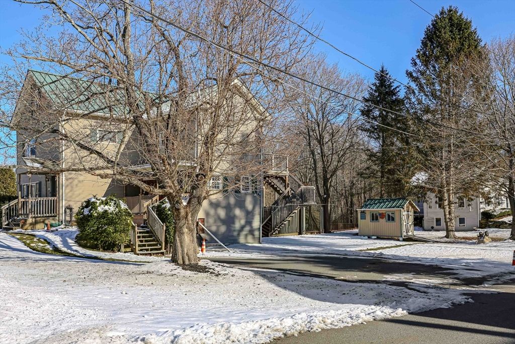 Backyard, Detached Garage, Exterior