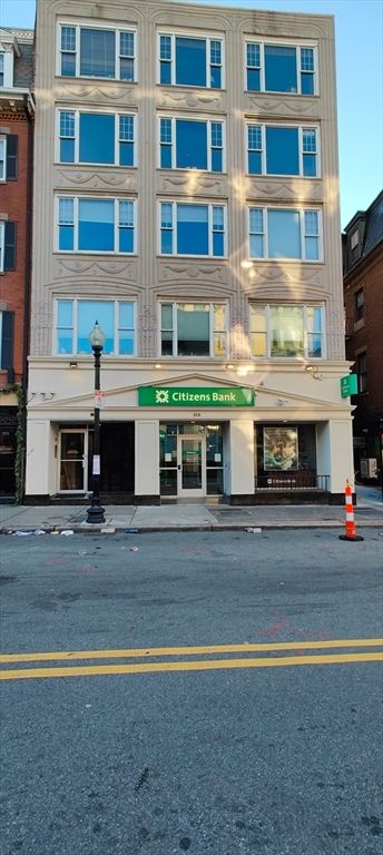 Exterior, Facade, Condo Building