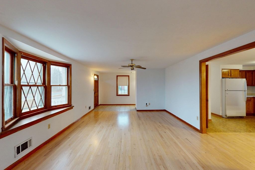 Empty room, Interior, Kitchen, Wood Texture Flooring
