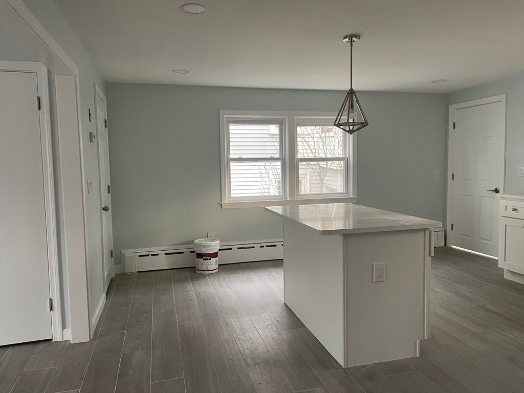 Interior, Pendant Lights, Recessed Lighting, Wood Texture Flooring