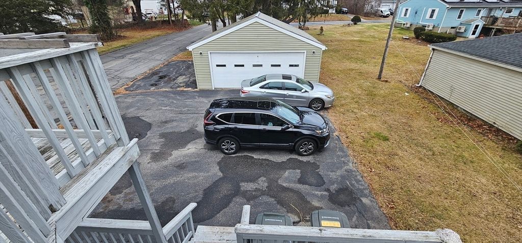Detached Garage, Exterior