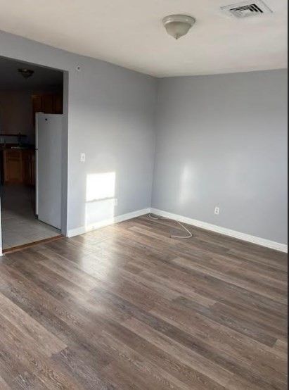 Empty room, Interior, Kitchen, Wood Texture Flooring