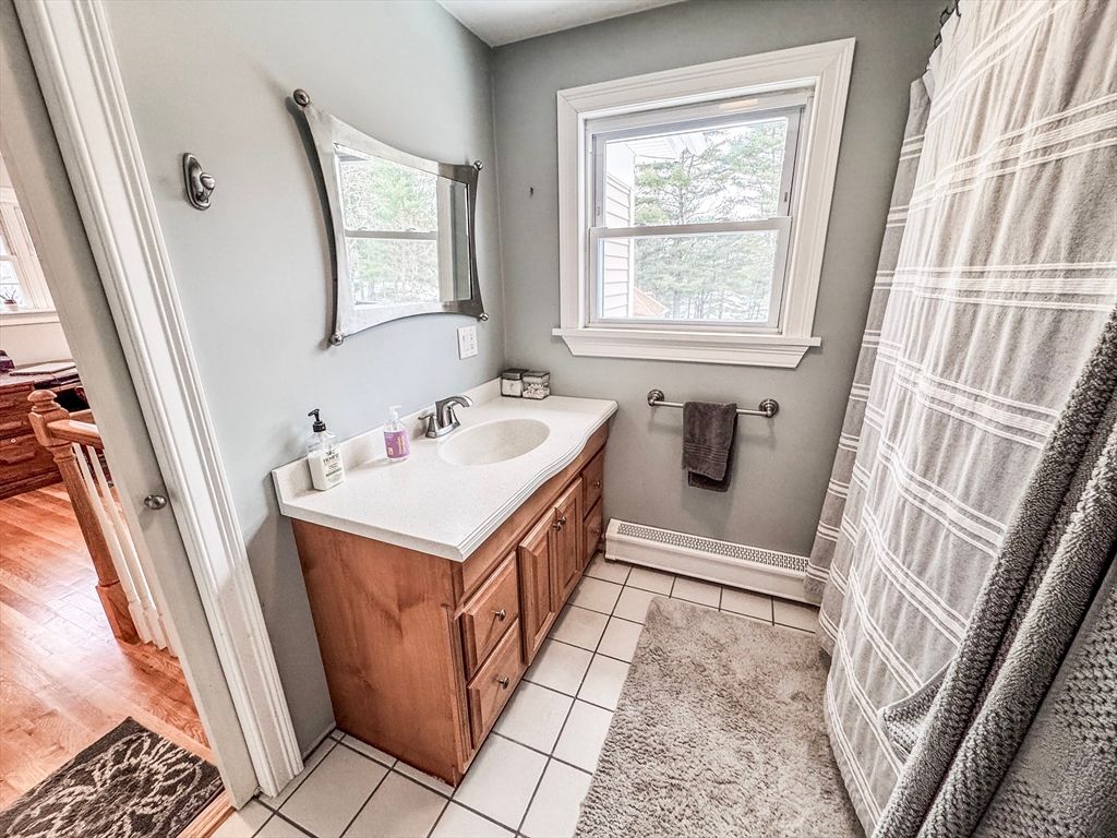 Bathroom, Dual Sink Vanities, Interior, Wood Texture Flooring