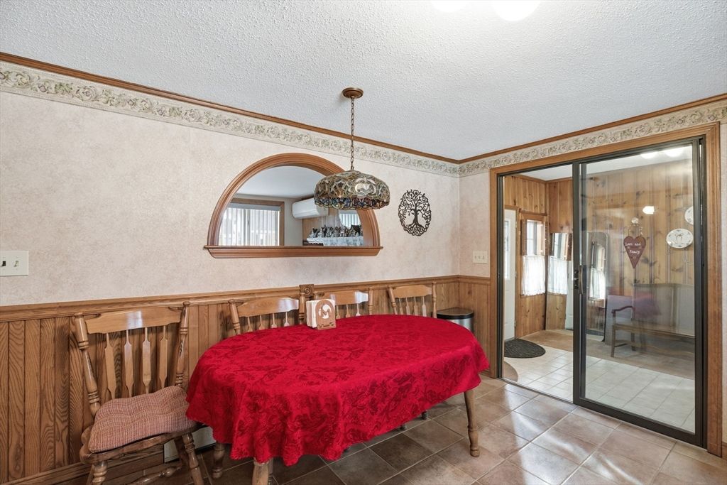 Interior, Pendant Lights