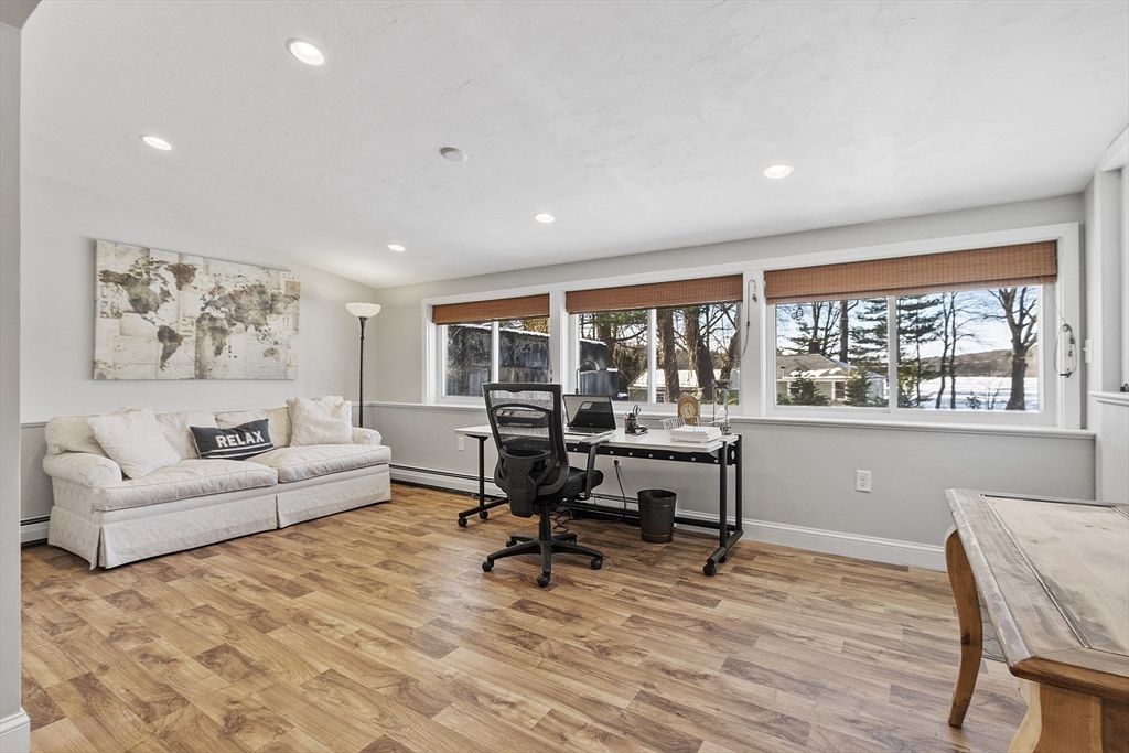 Home Office, Interior, Recessed Lighting, Wood Texture Flooring