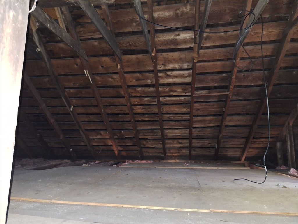 Interior, Wooden Walls