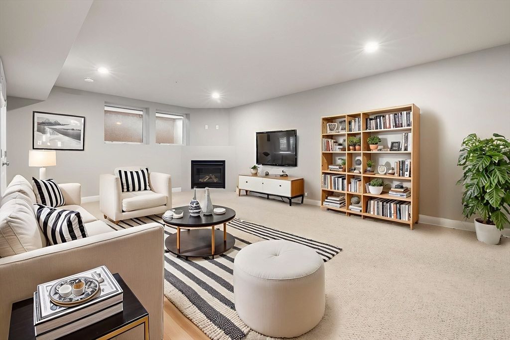 Fireplace, Interior, Living room, Recessed Lighting