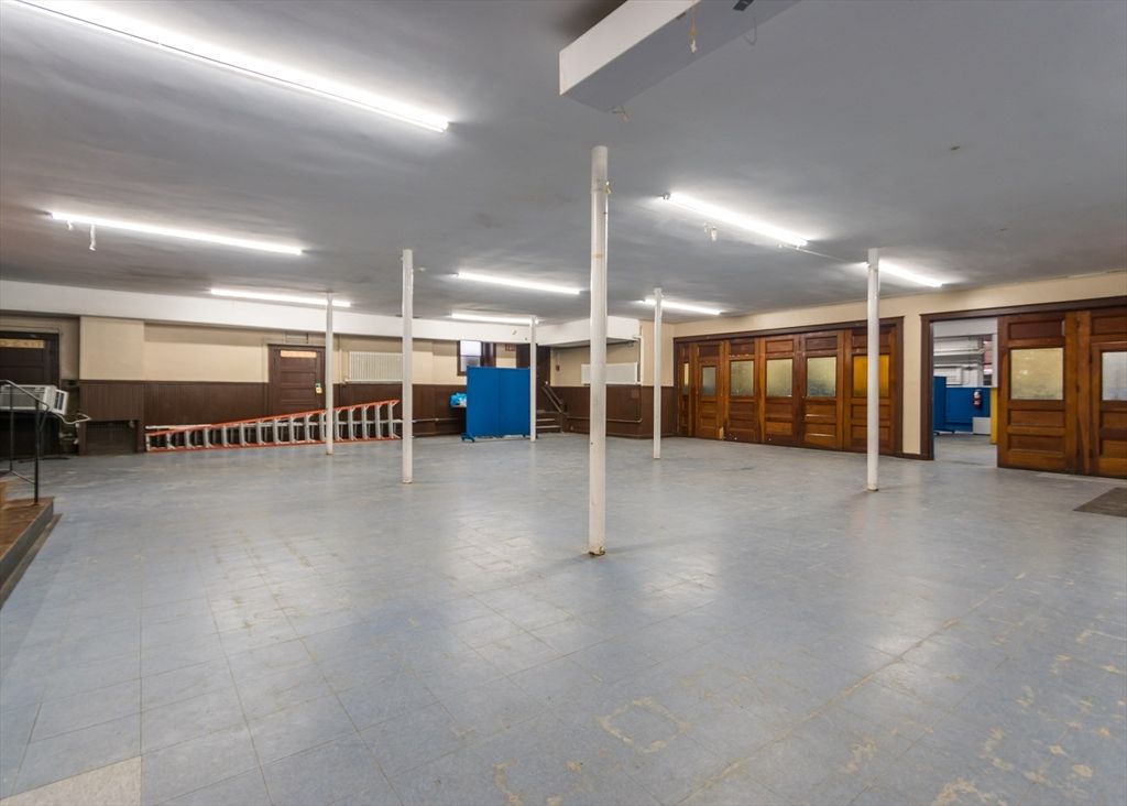 Interior, Recessed Lighting