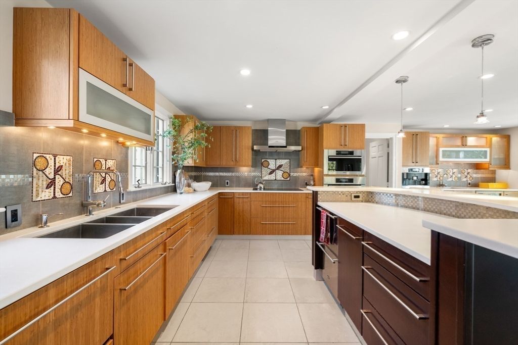 Interior, Kitchen, Pendant Lights, Recessed Lighting, Stainless Steel Appliances