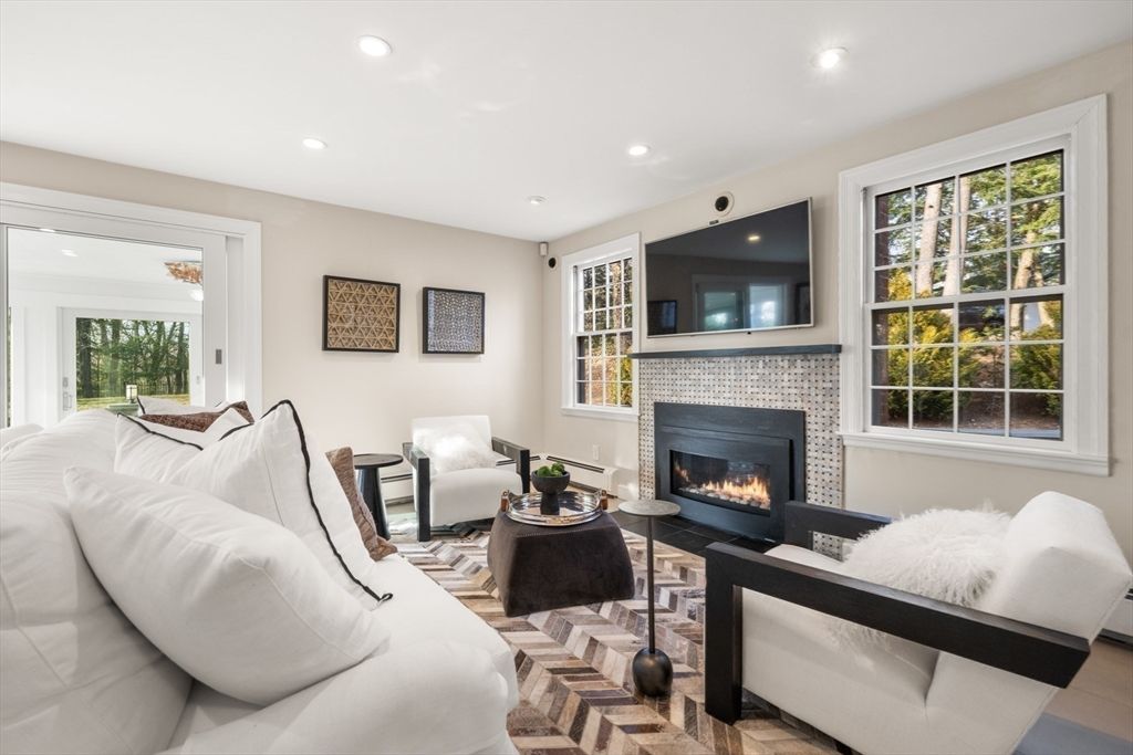 Fireplace, Interior, Living room, Recessed Lighting, Wood Texture Flooring