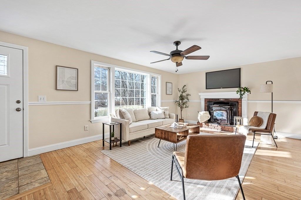 Fireplace, Interior, Living room, Wood Texture Flooring