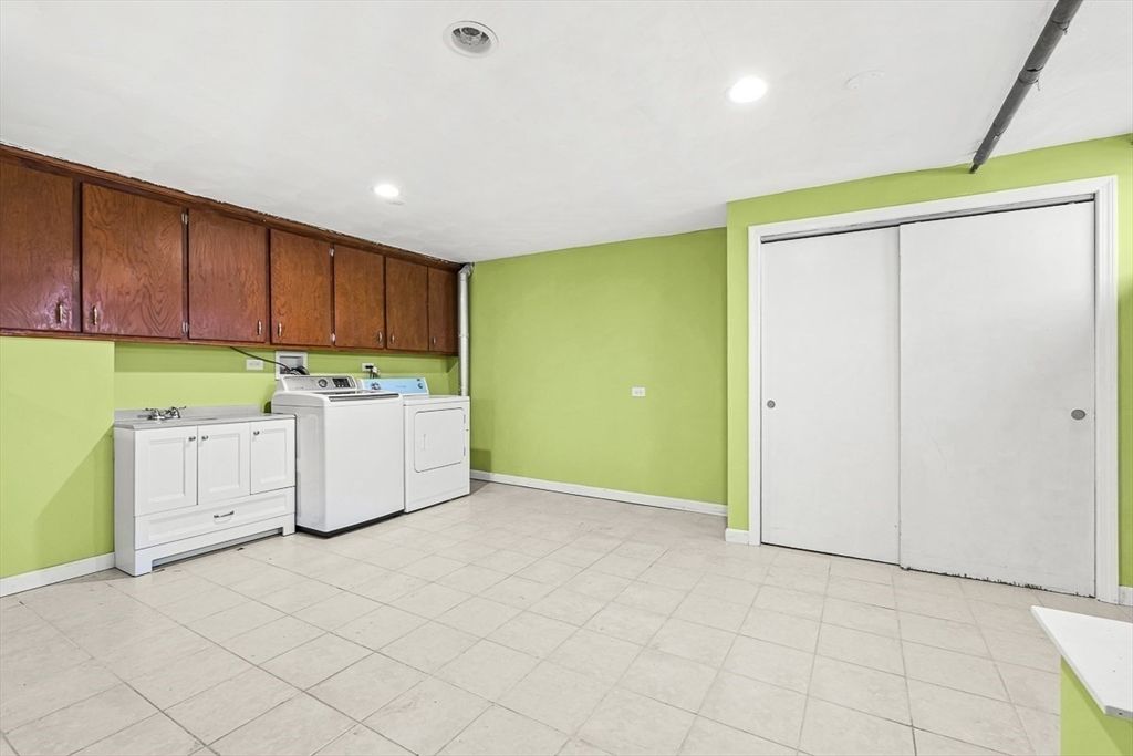 Interior, Recessed Lighting, Washer