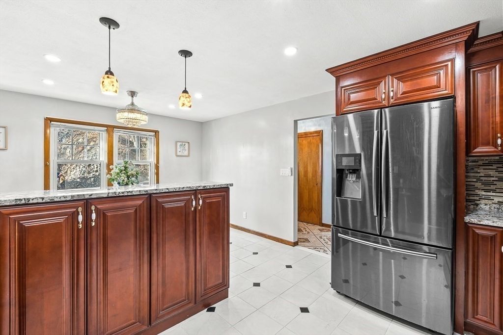 Interior, Kitchen, Pendant Lights, Recessed Lighting