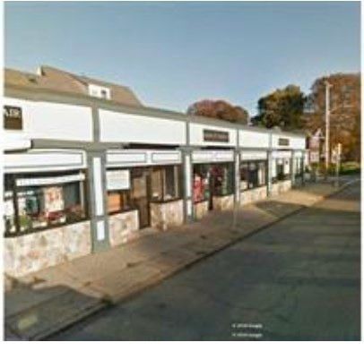 Exterior, Facade, Modern