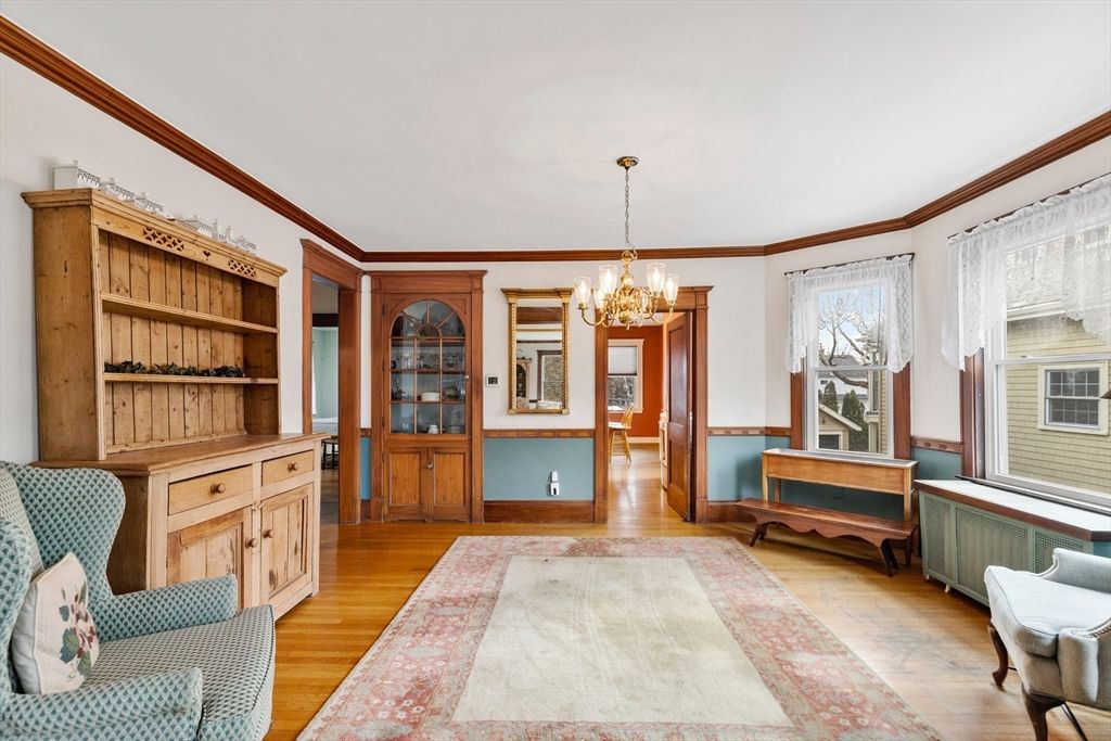 Chandelier, Interior, Wood Texture Flooring