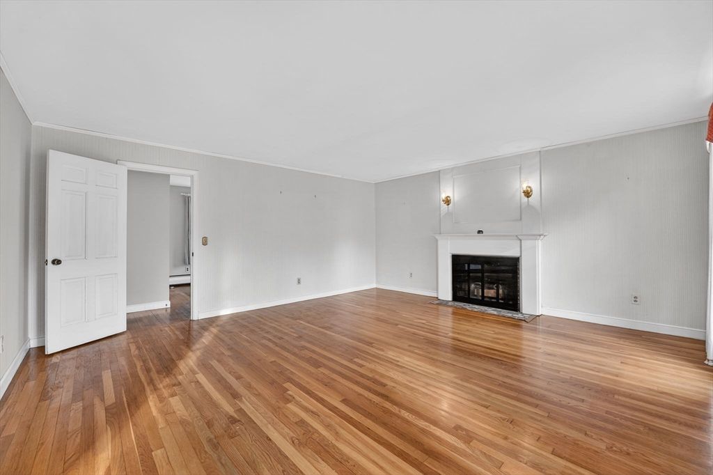 Empty room, Fireplace, Interior, Wood Texture Flooring