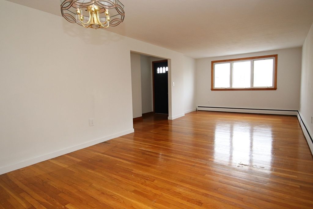 Chandelier, Empty room, Interior, Wood Texture Flooring