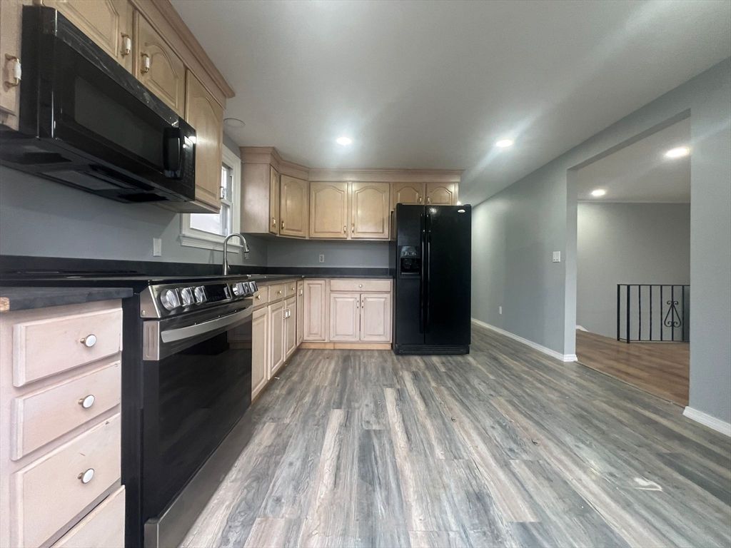 Interior, Kitchen, Recessed Lighting, Wood Texture Flooring