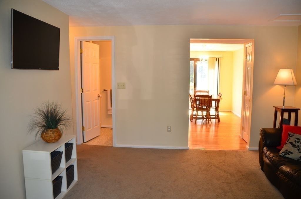 Dining room, Interior