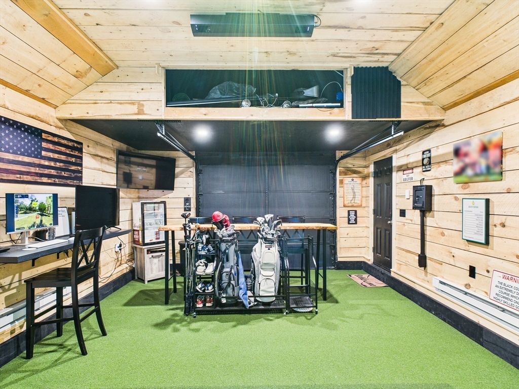 Interior, Recessed Lighting, Wooden Ceilings, Wooden Walls