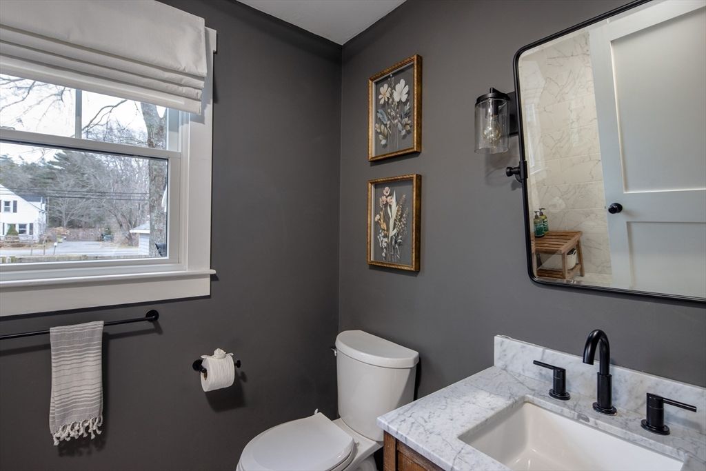 Bathroom, Interior, Marble Walls