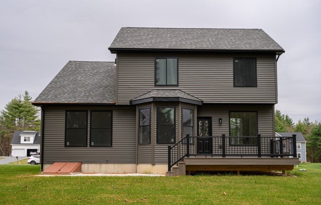 Backyard, Exterior, Facade, Modern