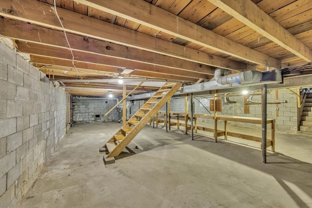 Interior, Stone Walls, Wooden Beams, Wooden Ceilings